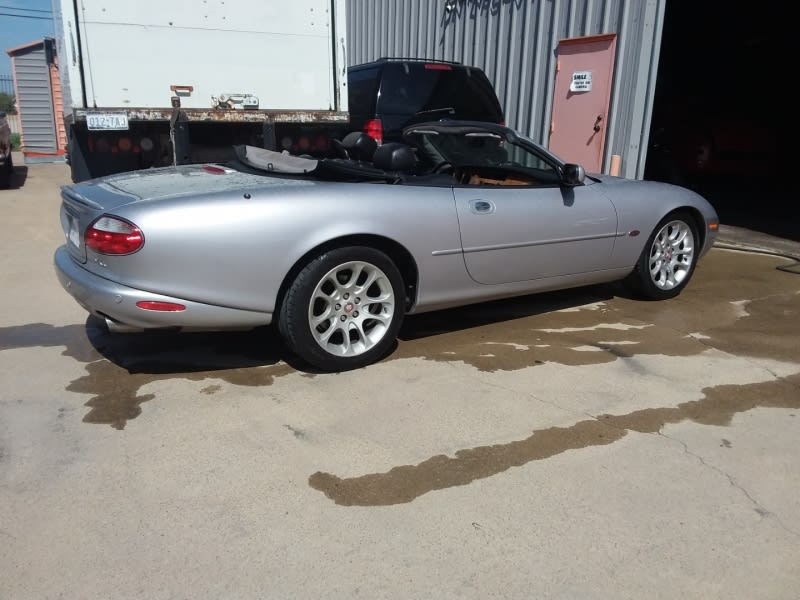 Jaguar XK8 2002 price $10,900