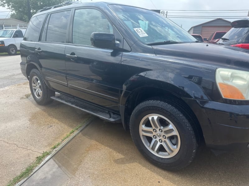 Honda Pilot 2004 price $3,900