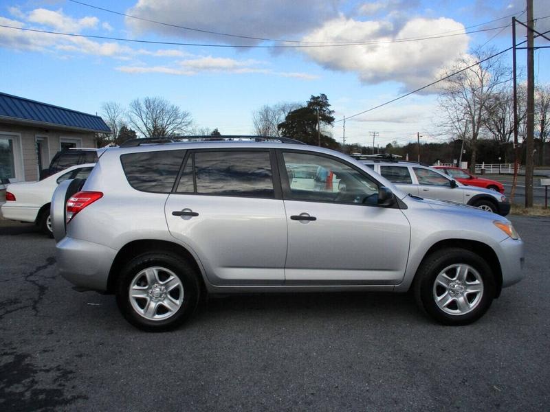 Toyota RAV4 2009 price $8,795