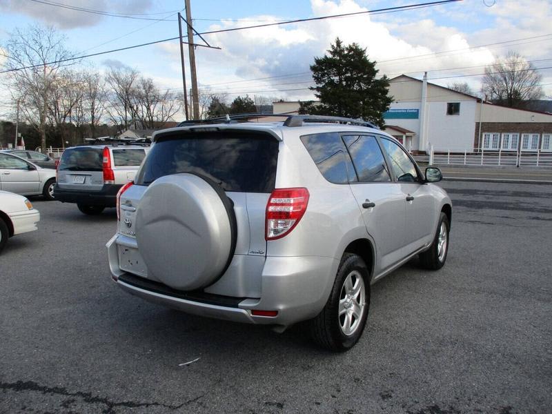 Toyota RAV4 2009 price $8,795