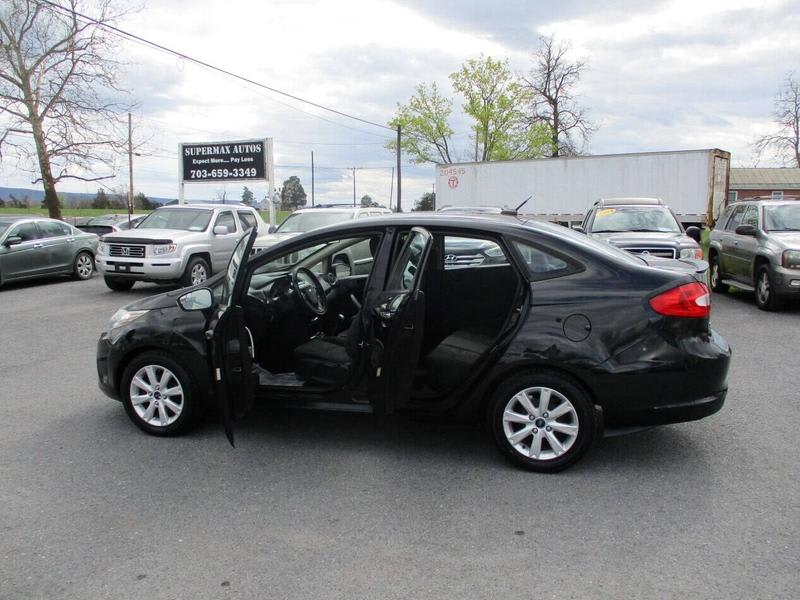 Ford Fiesta 2013 price $5,995