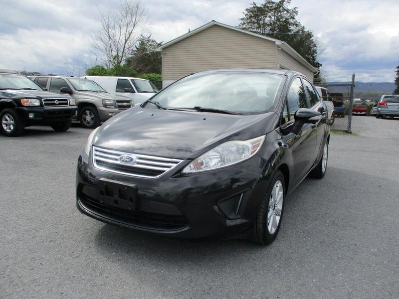 Ford Fiesta 2013 price $5,995