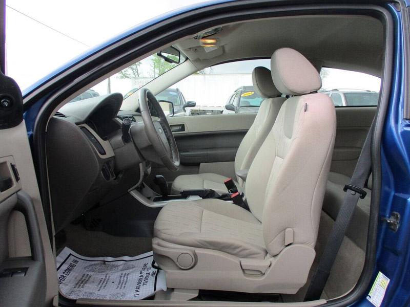 Ford Focus 2009 price $7,495