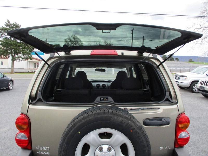 Jeep Liberty 2004 price $6,995