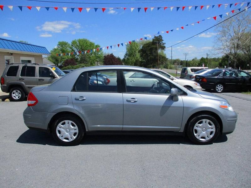 Nissan Versa 2010 price $5,995