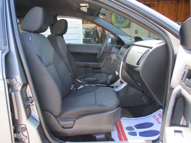 Ford Focus 2010 price $5,995