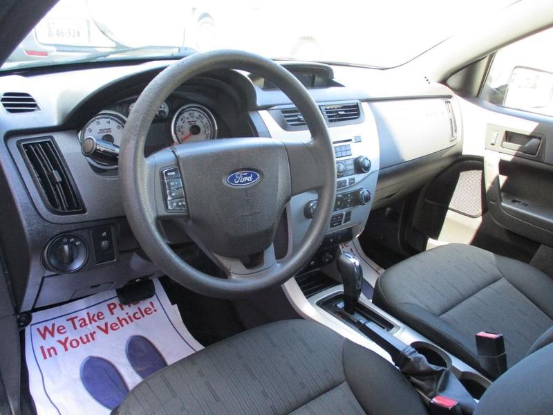 Ford Focus 2010 price $5,995