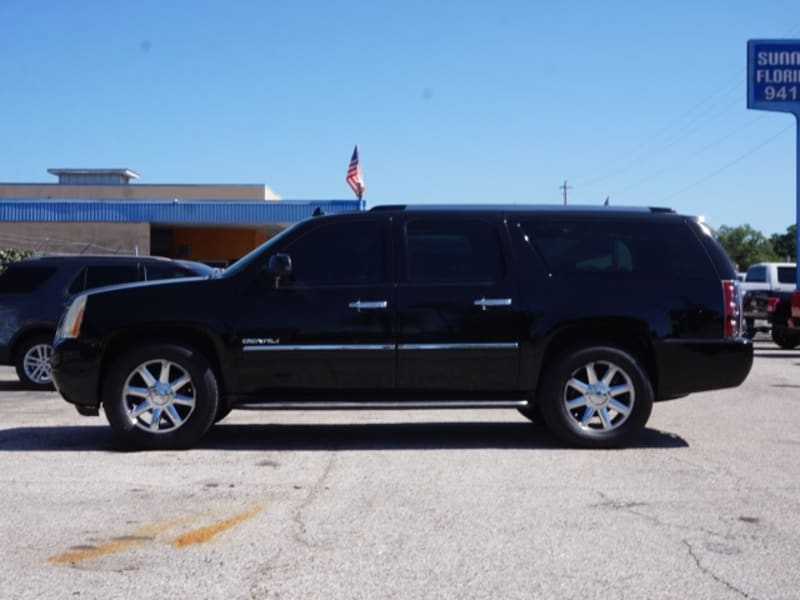 GMC Yukon XL 2012 price $12,500