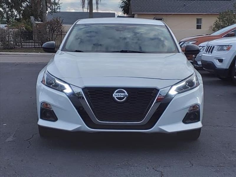 Nissan Altima 2020 price $16,888