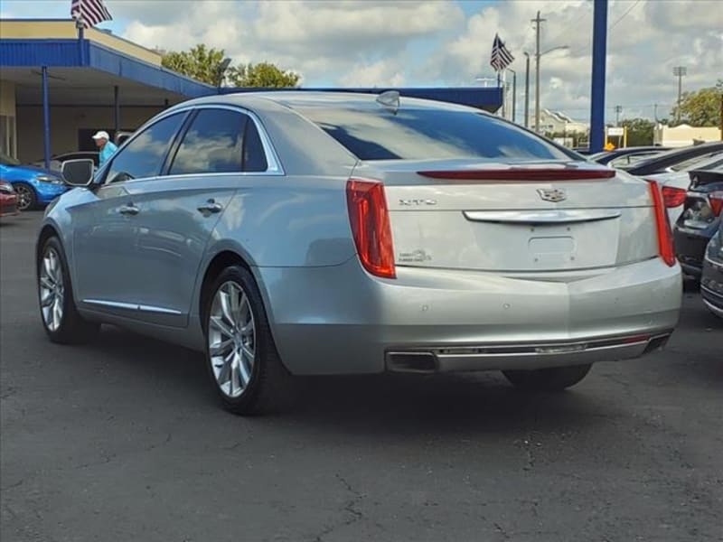 Cadillac XTS 2017 price $12,995