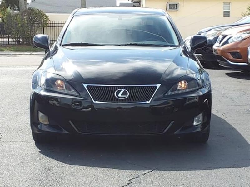 Lexus IS 250 2008 price $9,995