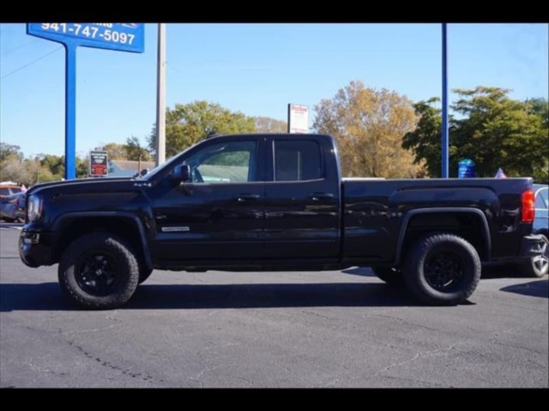 GMC Sierra 1500 2018 price $21,995