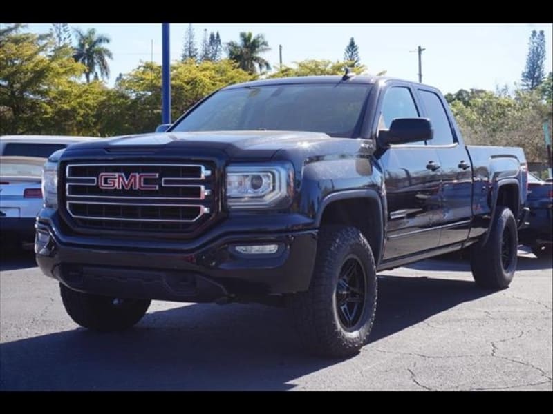 GMC Sierra 1500 2018 price $19,995