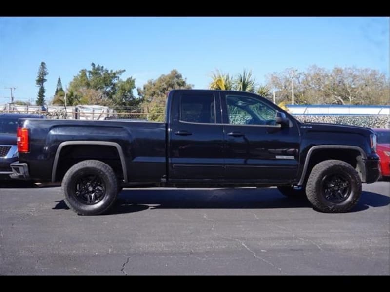 GMC Sierra 1500 2018 price $21,995