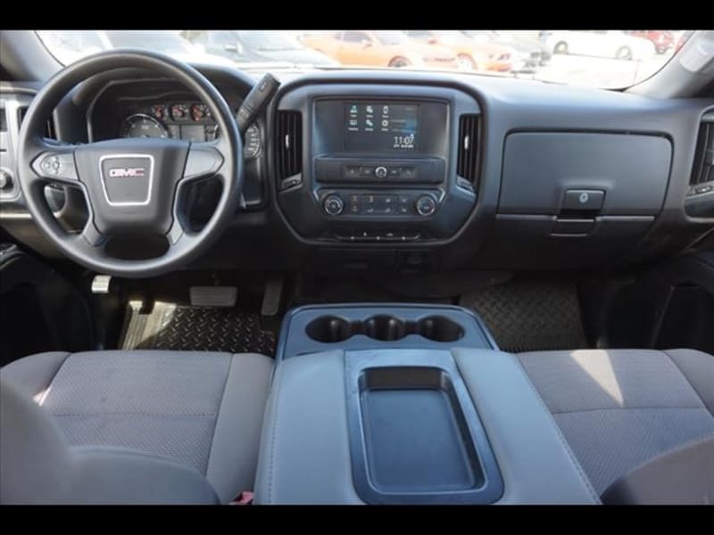 GMC Sierra 1500 2018 price $21,995