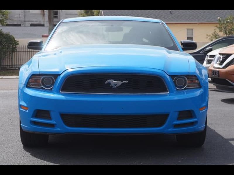 Ford Mustang 2013 price $12,888