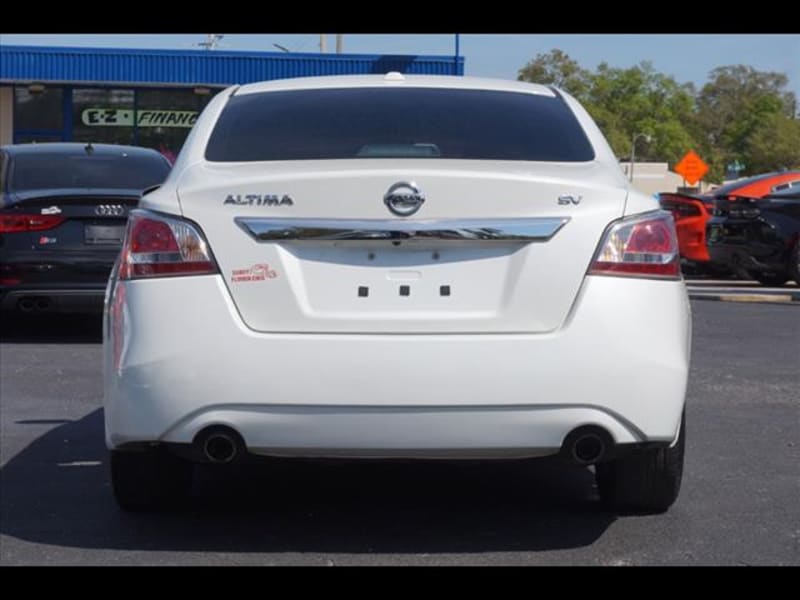 Nissan Altima 2015 price $11,888