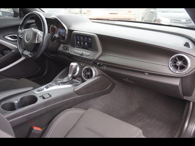 Chevrolet Camaro 2020 price $21,588