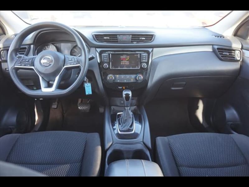 Nissan Rogue Sport 2019 price $9,995