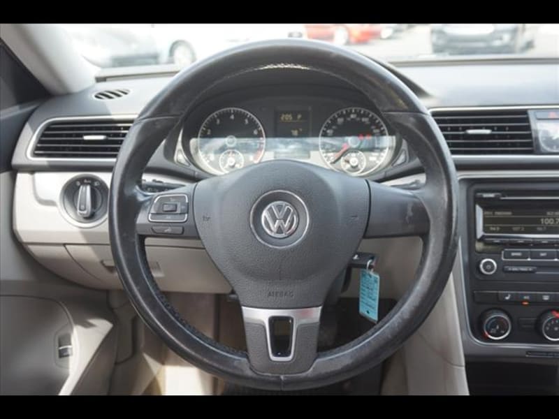 Volkswagen Passat 2014 price $9,995