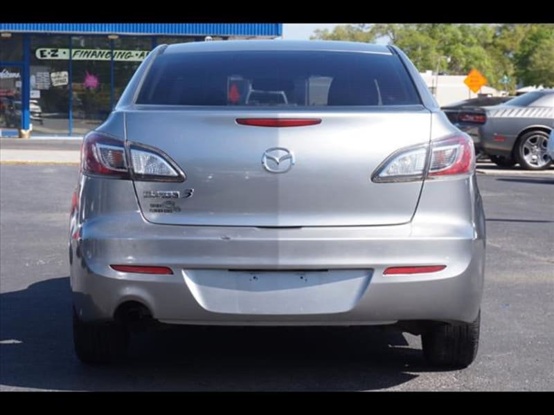 Mazda Mazda3 2013 price $8,995