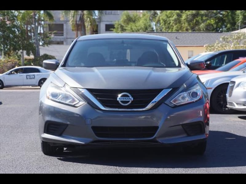 Nissan Altima 2017 price $13,888