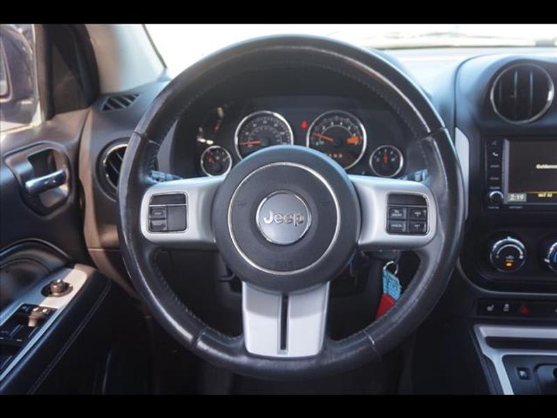 Jeep Compass 2016 price $11,900