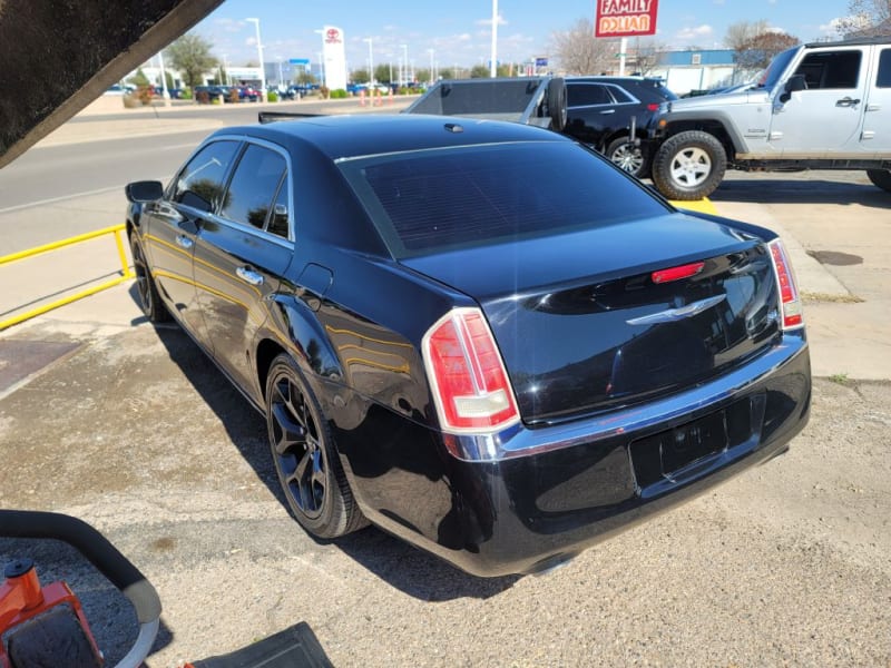 CHRYSLER 300C 2013 price $12,950