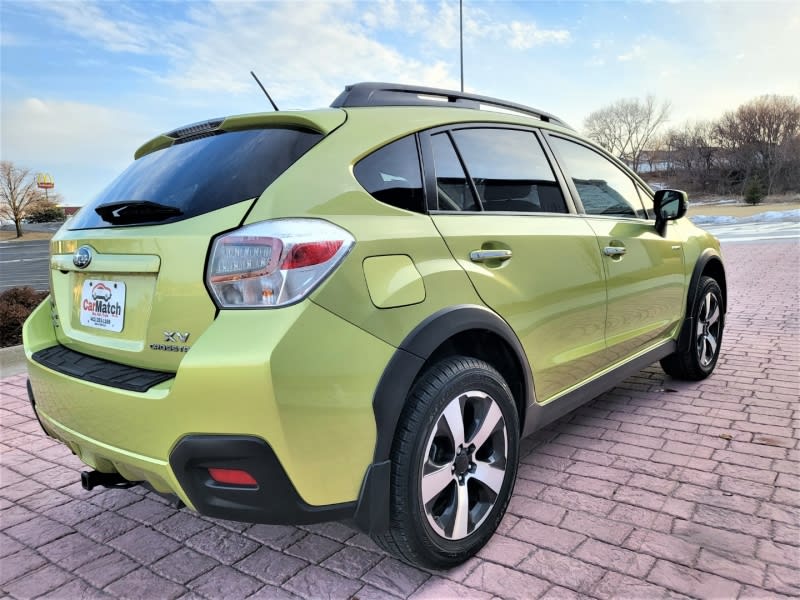 Subaru XV Crosstrek Hybrid 2014 price $11,992