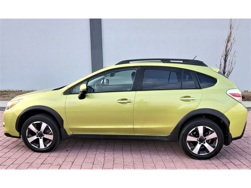 Subaru XV Crosstrek Hybrid 2014 price $11,992