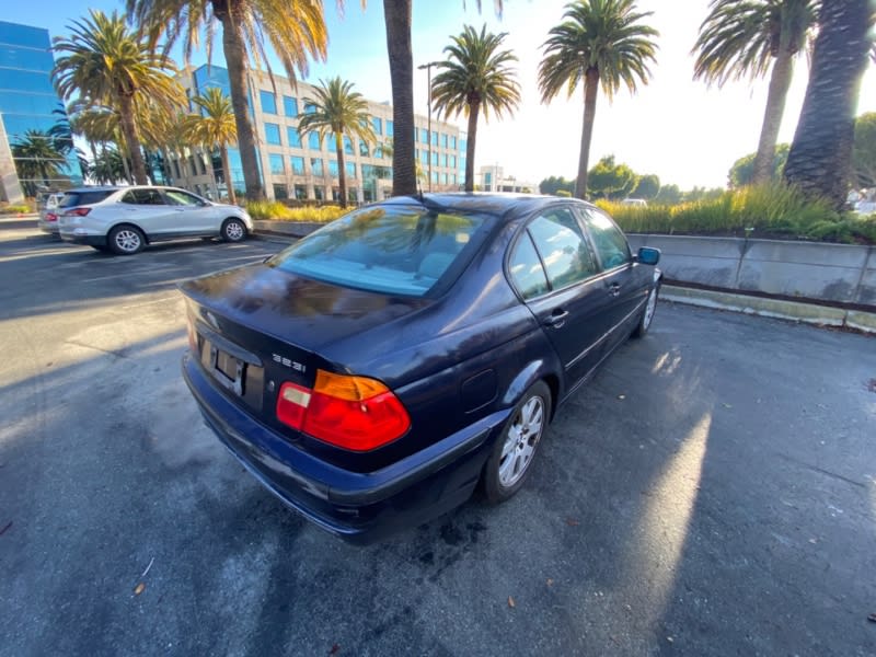 BMW 3-Series 2000 price $4,250