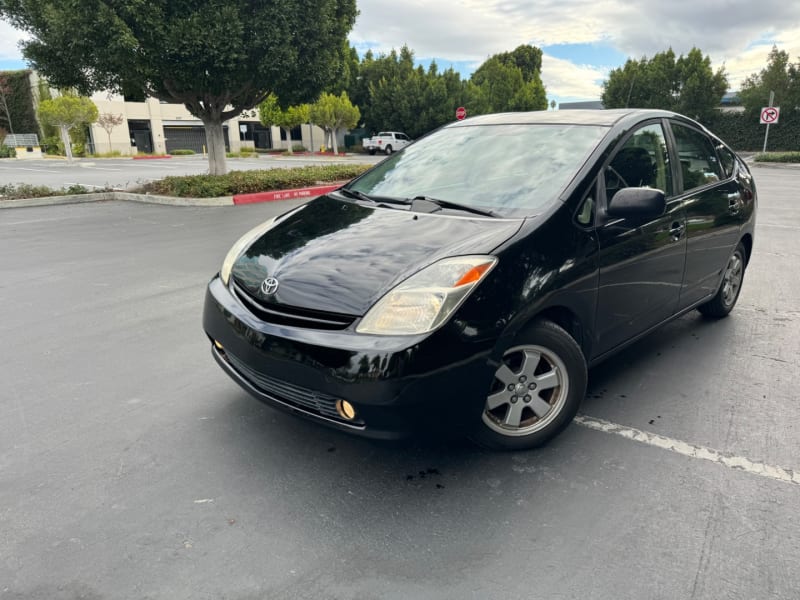 Toyota Prius 2005 price $6,250