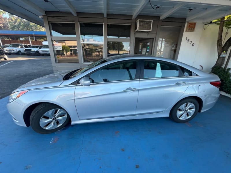 Hyundai Sonata 2014 price $7,650