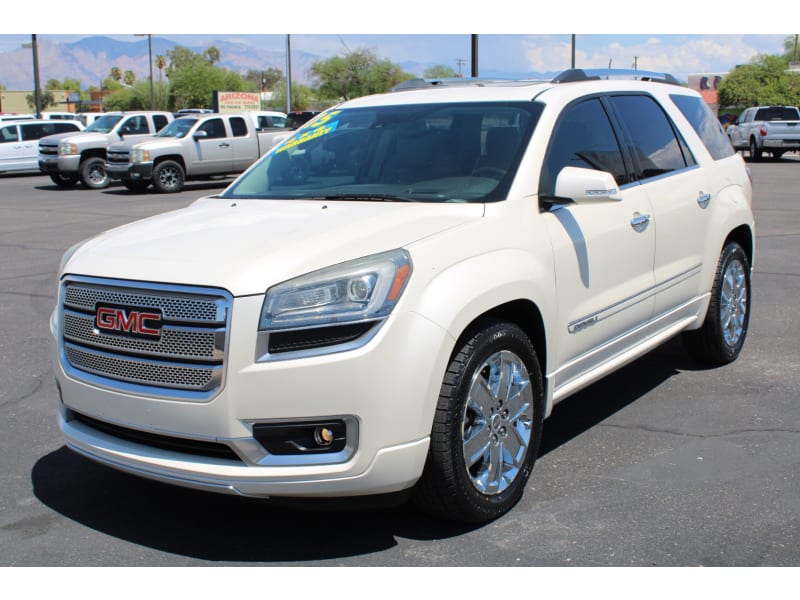 GMC Acadia 2015 price $16,900