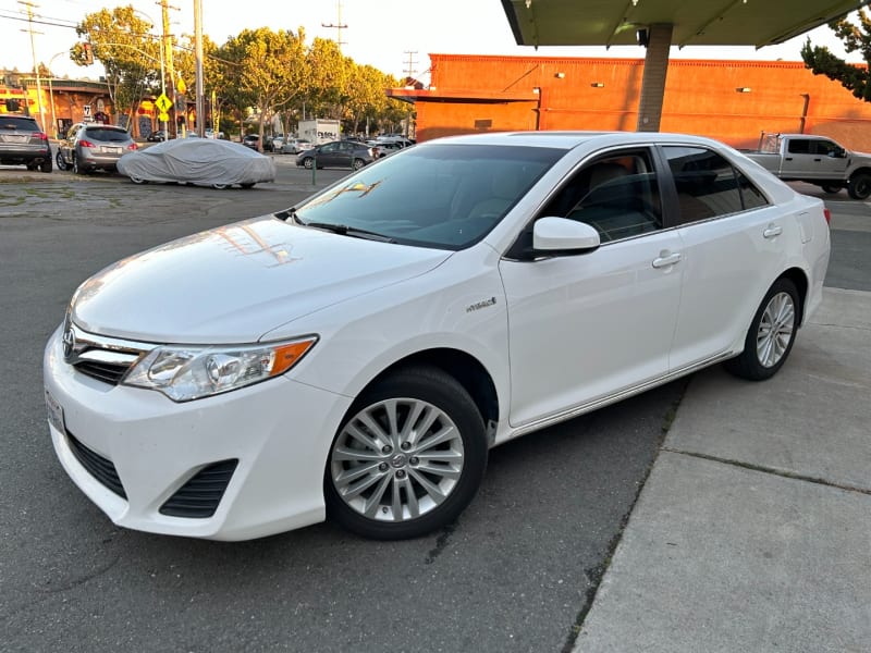 Toyota Camry Hybrid 2012 price $14,199