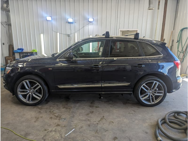 Audi Q5 2012 price $10,500