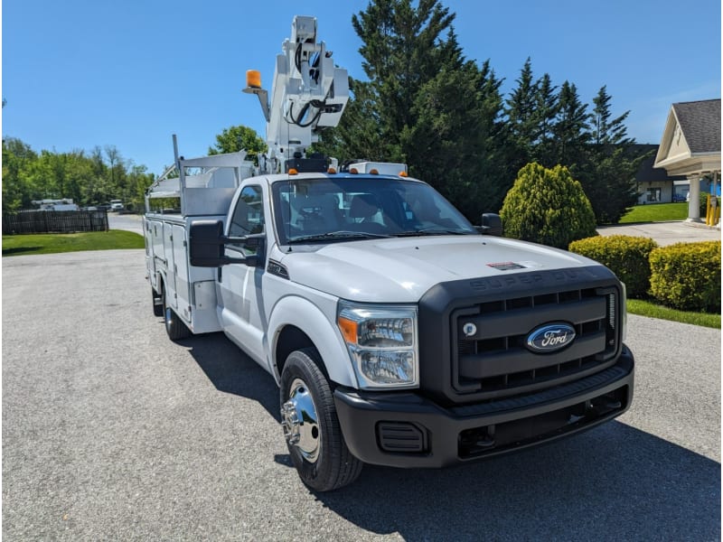 Ford Super Duty F-350 DRW 2012 price $32,900