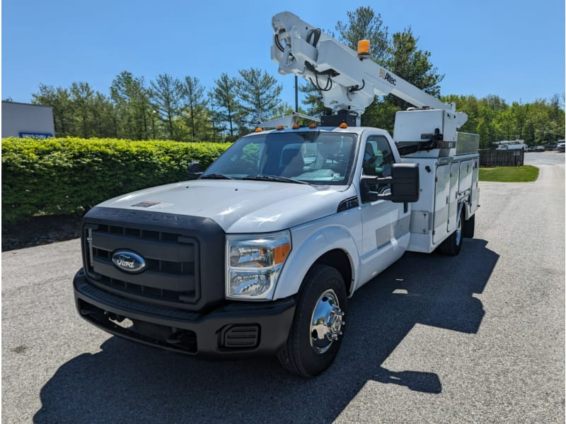 Ford Super Duty F-350 DRW 2012 price $32,900