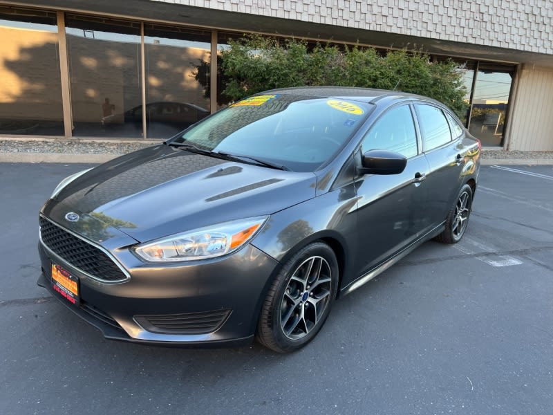 Ford Focus 2016 price $7,995