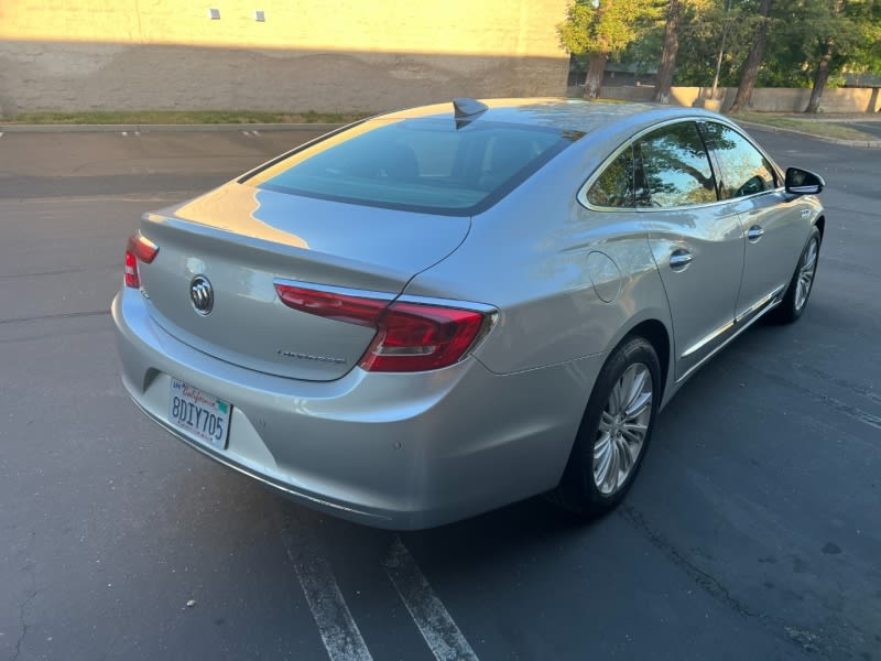 Buick LaCrosse 2018 price $15,500