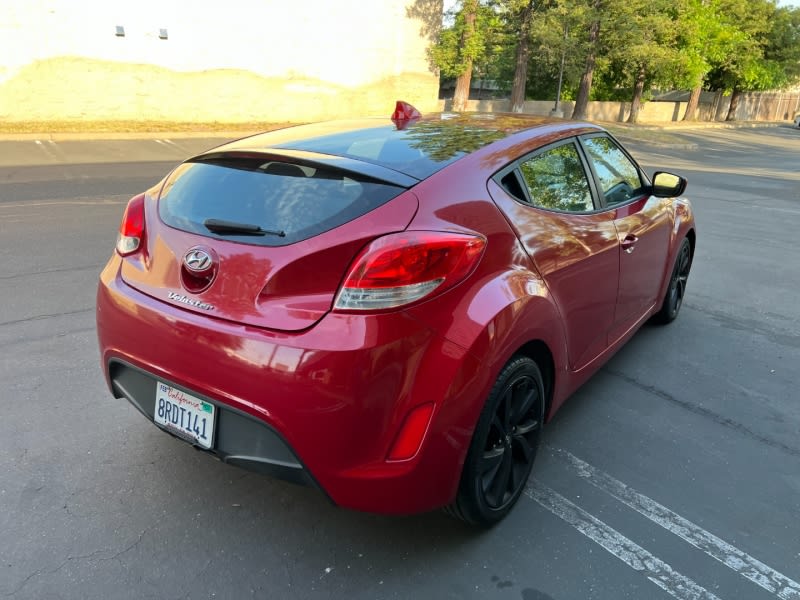 Hyundai Veloster 2017 price $9,995