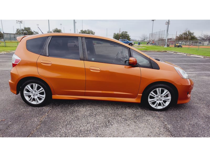 Honda Fit 2011 price $9,500