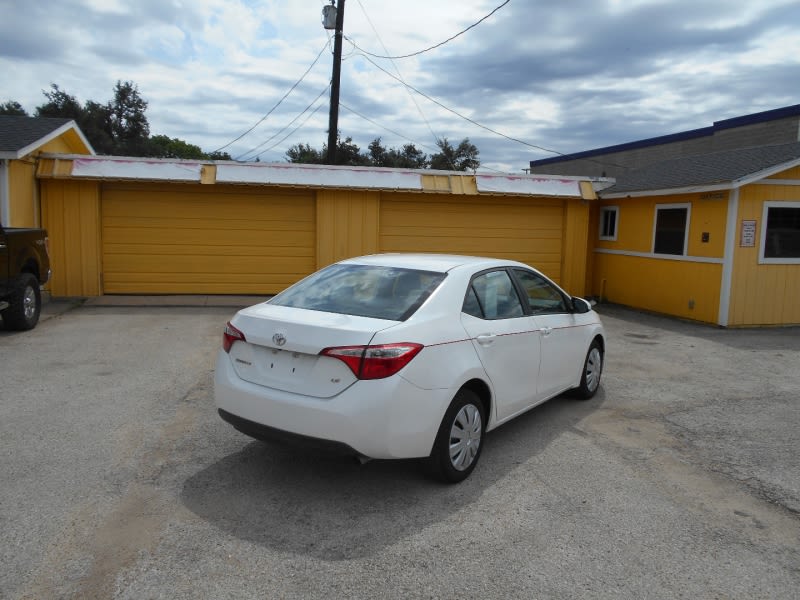 Toyota Corolla 2015 price $13,500