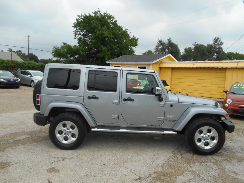 Jeep Wrangler Unlimited 2014 price $23,950