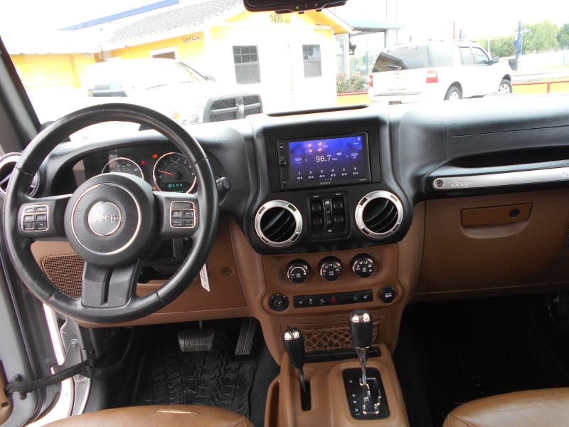 Jeep Wrangler Unlimited 2014 price $23,950