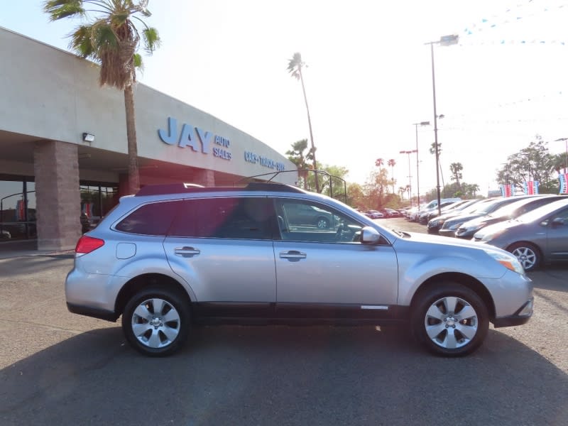 Subaru Outback 2012 price $8,995