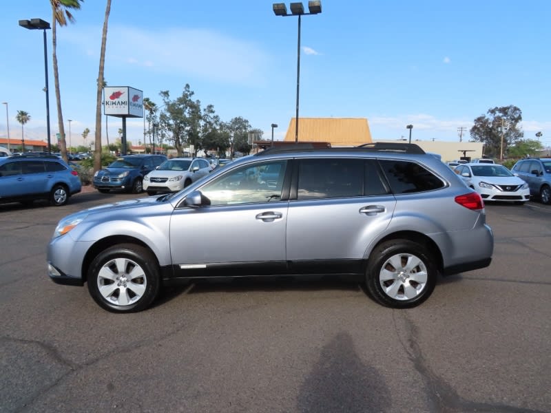 Subaru Outback 2012 price $9,995