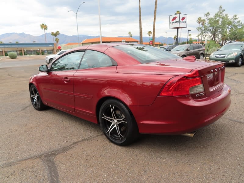 Volvo C70 2011 price $8,995