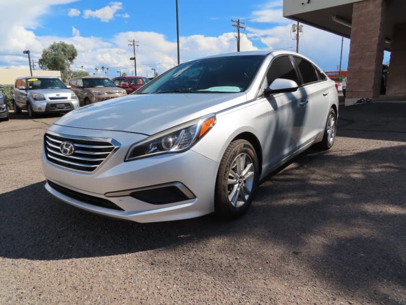 Hyundai Sonata 2017 price $13,995