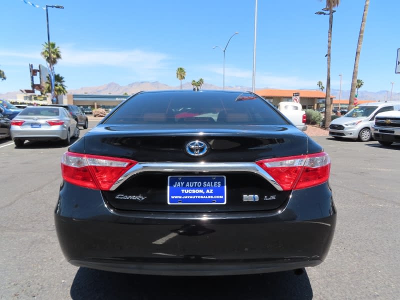 Toyota Camry Hybrid 2015 price $21,995